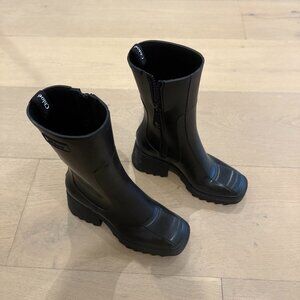 Chloé Betty PVC Short Rain Boots / Black / Size 37 (size 7)